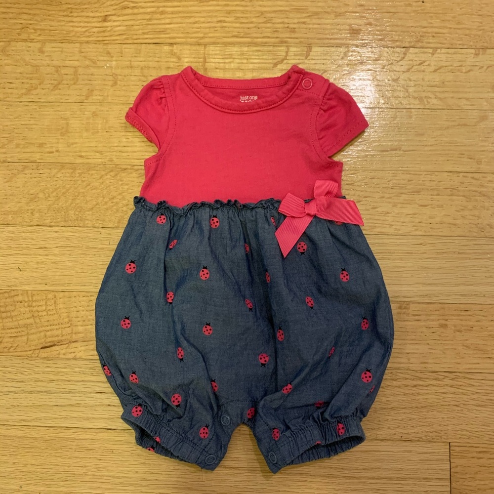 One Piece Ladybug Outfit by Carter’s 🐞